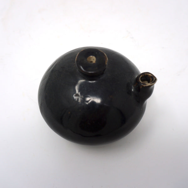 Black Glazed Porcelain Water Dropper from Chosun Dynasty