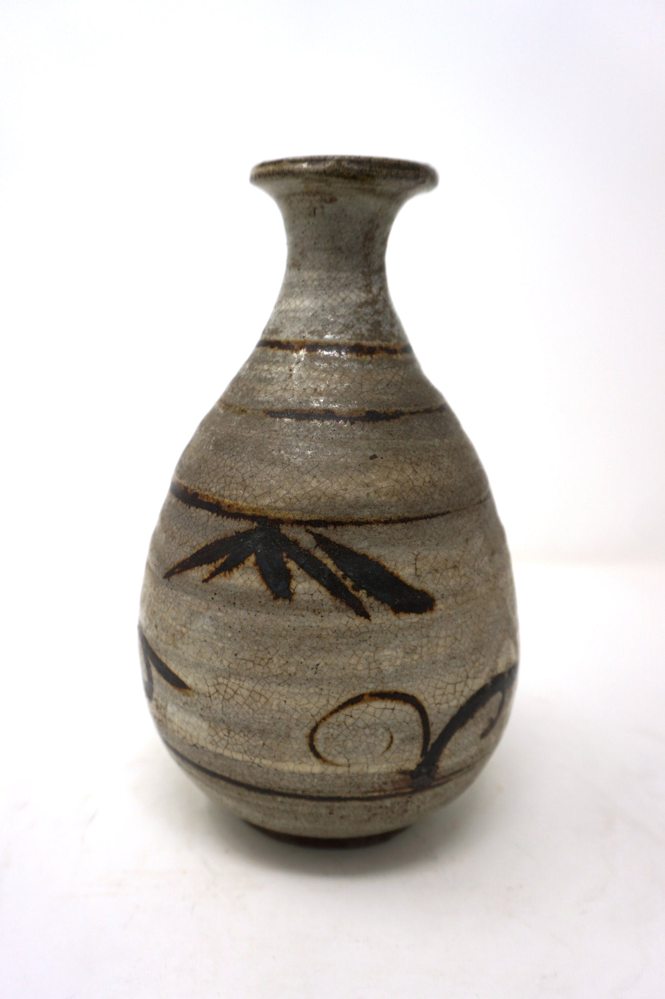 Chosun Dynasty Bunchung Bottle Vase with Iron Glazed Design