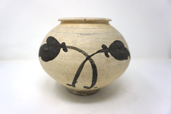 Chosun Bunchung Iron Glazed Porcelain Jar