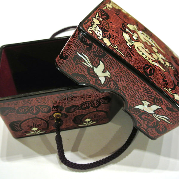 Japanese Laquer Box with Lid