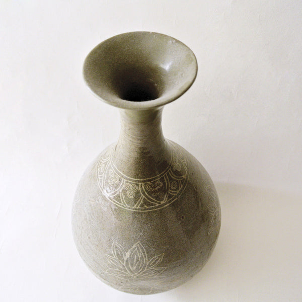 Korean Rare Celadon Vase with White Inlaid Floral Design from Koryo Dynasty