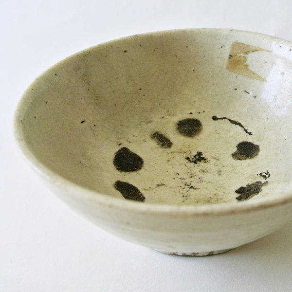 White Pottery Tea Bowl from Chosun Dynasty