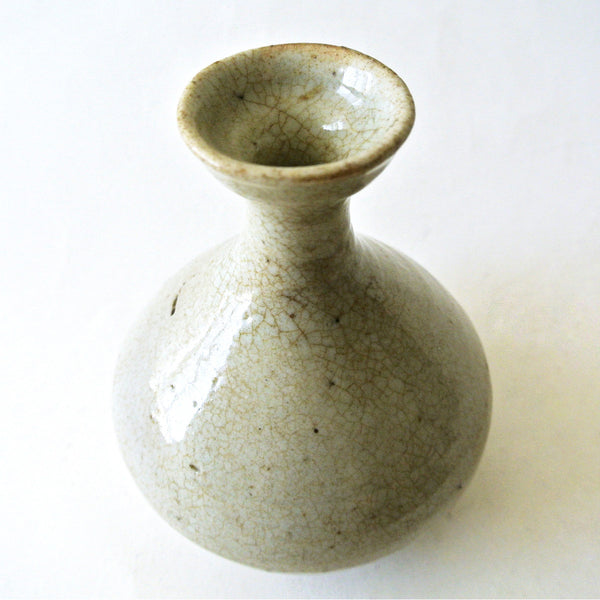 White Porcelain Bottle from Chosun Dynasty