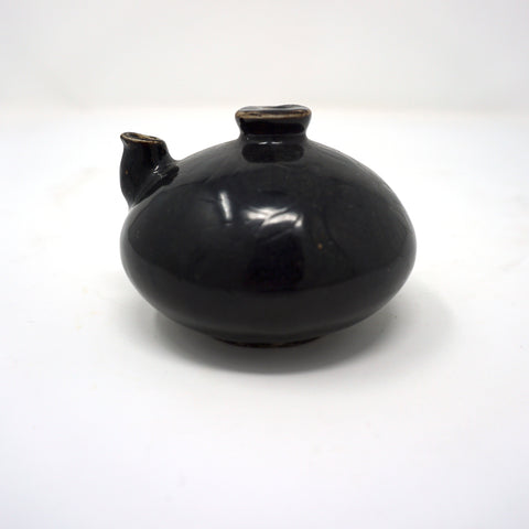 Black Glazed Porcelain Water Dropper from Chosun Dynasty