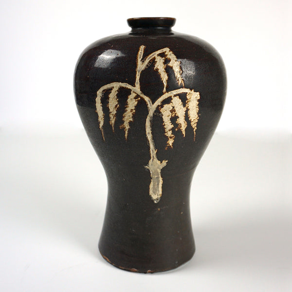 Sea Cucumber Glazed Maebyeong Porcelain Vase with Willow Inlaid Design