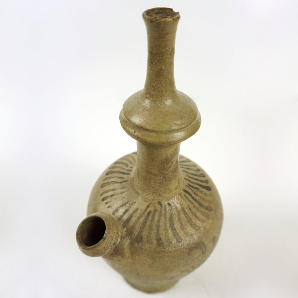 Koryo Period Jungbyung Water Bottle Vase with Iron Painting